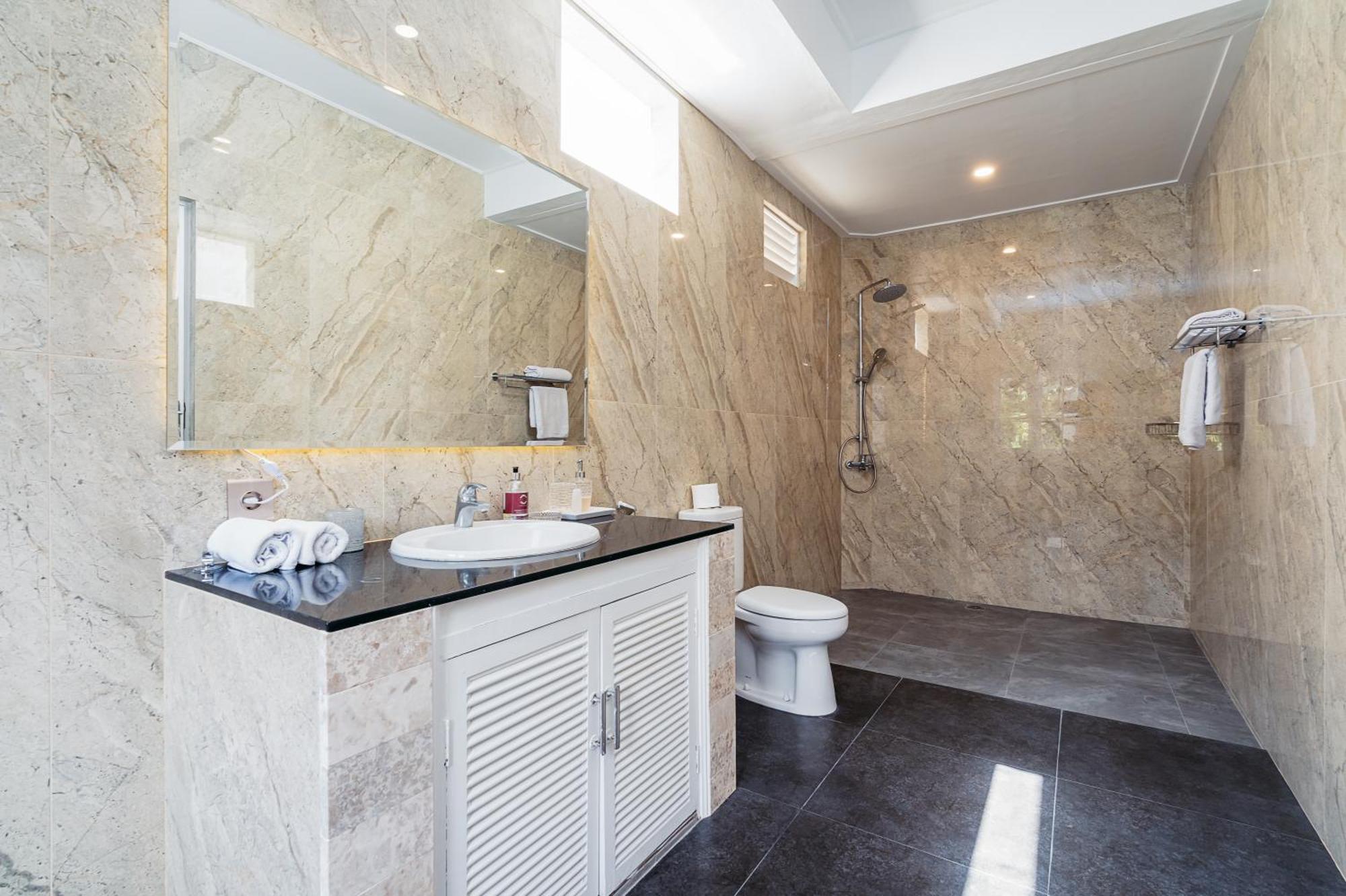 Green Garden Seminyak Villa Dış mekan fotoğraf
